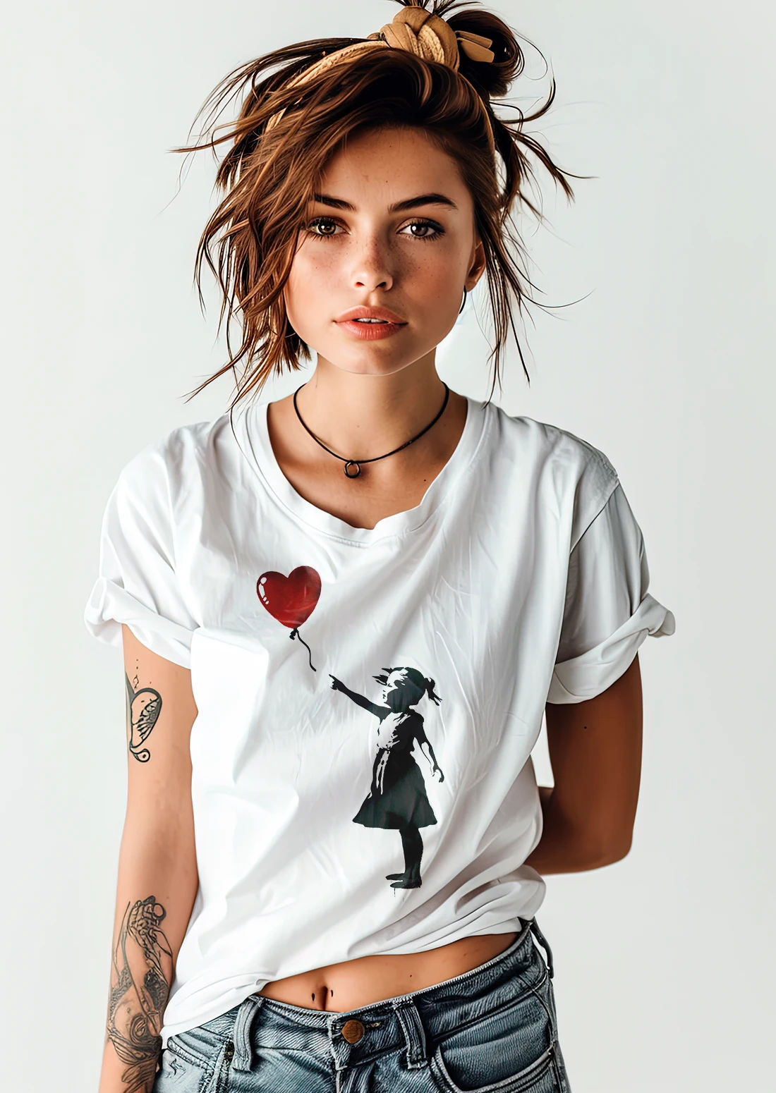 Damen-coole-t-shirts-girl-with-balloon
